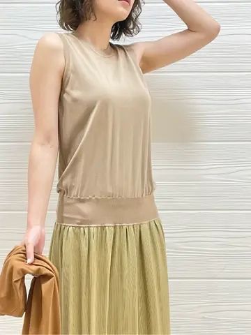 JOSEPH スタッフ コーディネート画像