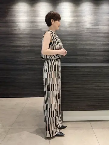 JOSEPH スタッフ コーディネート画像