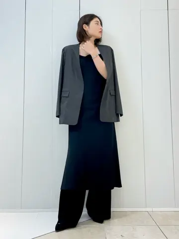 JOSEPH スタッフ コーディネート画像