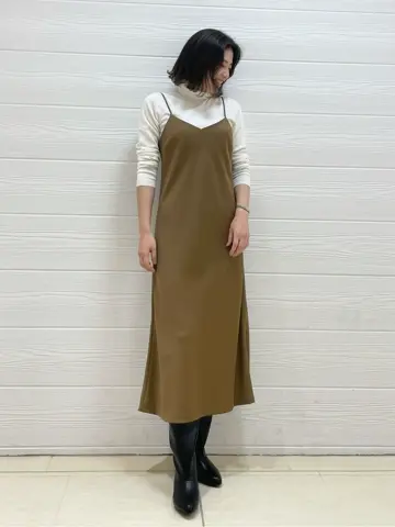 JOSEPH スタッフ コーディネート画像