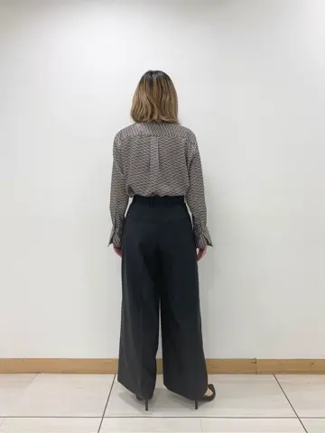 JOSEPH スタッフ コーディネート画像