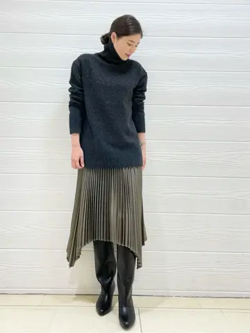 JOSEPH スタッフ コーディネート画像