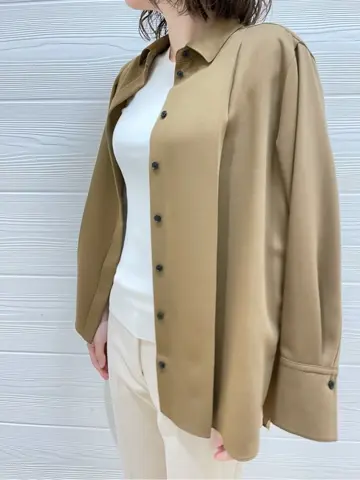 JOSEPH スタッフ コーディネート画像