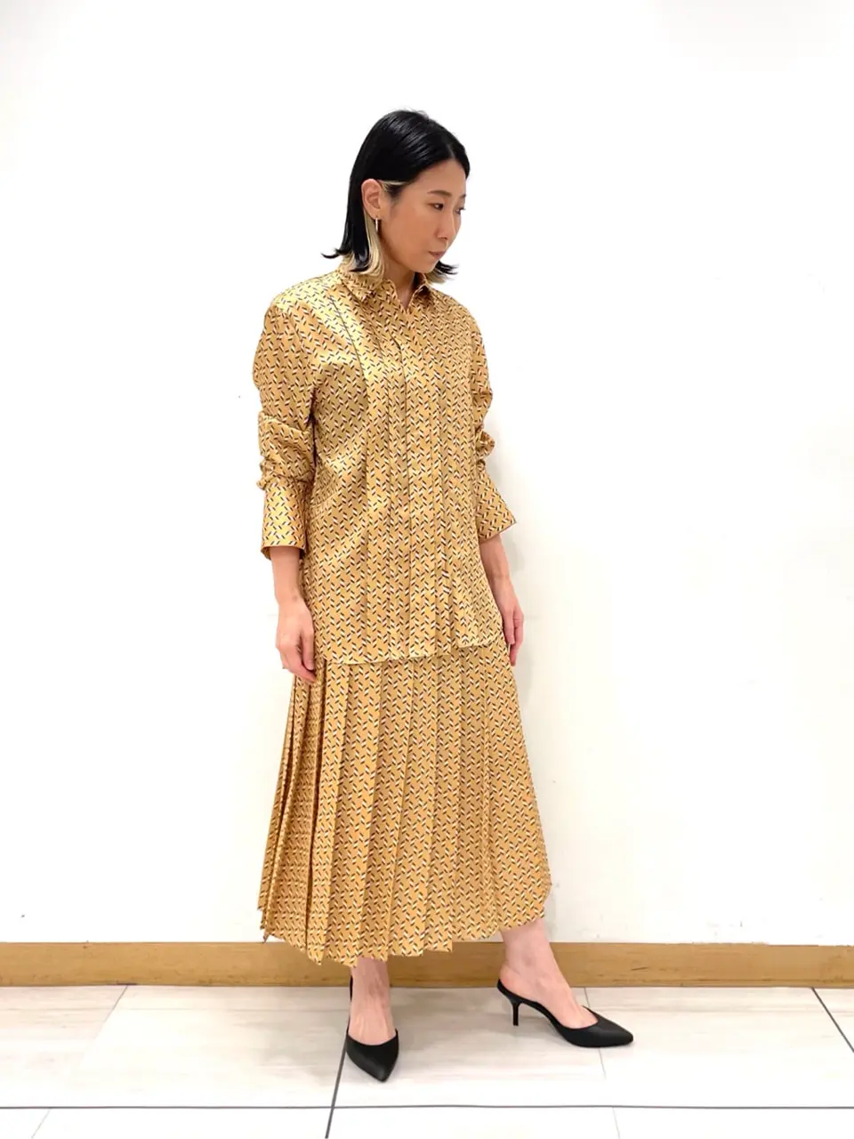 JOSEPH スタッフ コーディネート画像