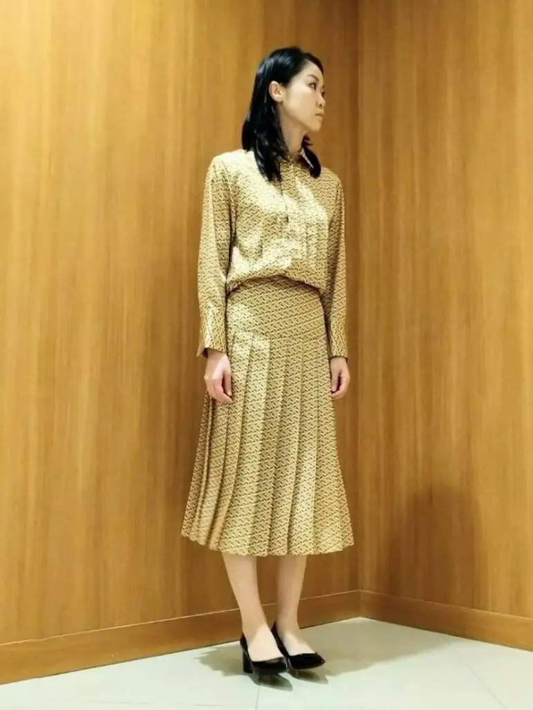 JOSEPH スタッフ コーディネート画像