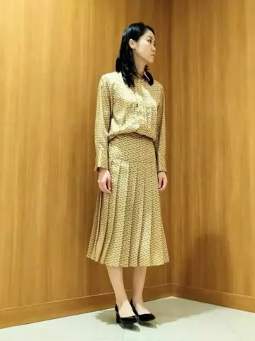 JOSEPH スタッフ コーディネート画像