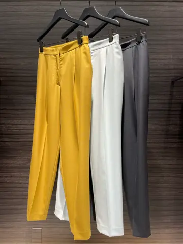 JOSEPH スタッフ コーディネート画像