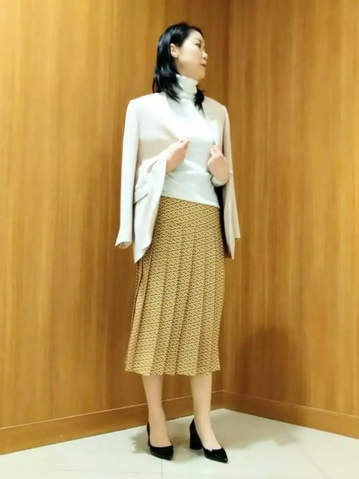 JOSEPH スタッフ コーディネート画像