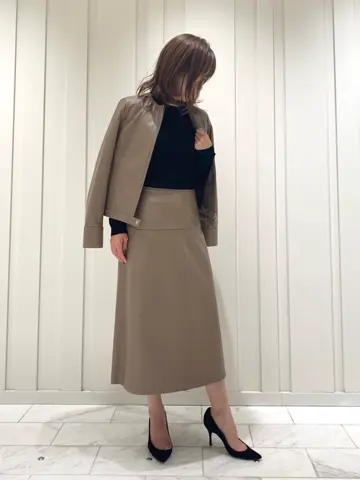 JOSEPH スタッフ コーディネート画像