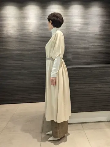 JOSEPH スタッフ コーディネート画像