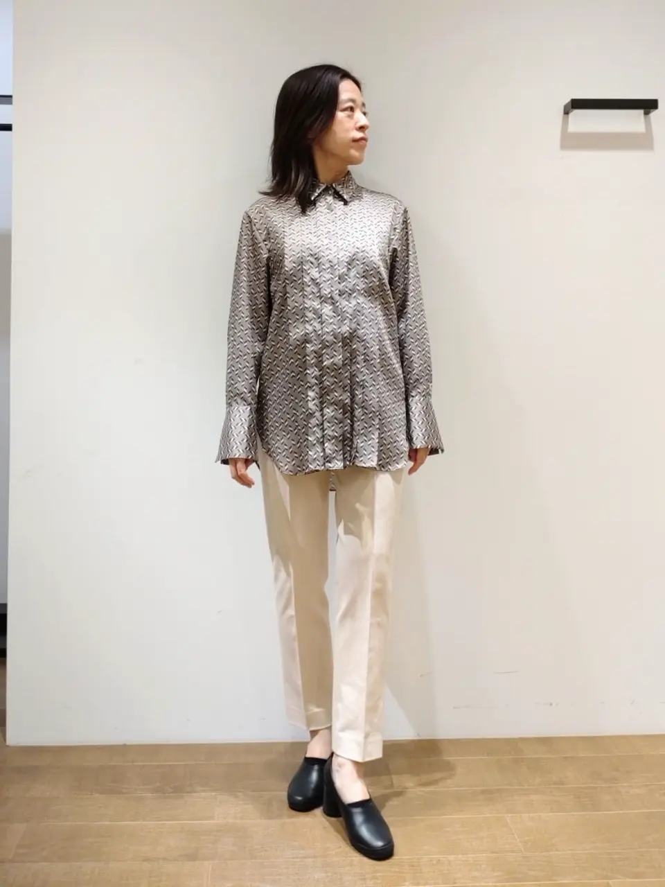 JOSEPH スタッフ コーディネート画像