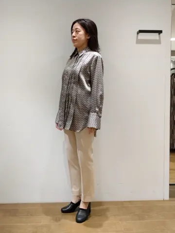 JOSEPH スタッフ コーディネート画像