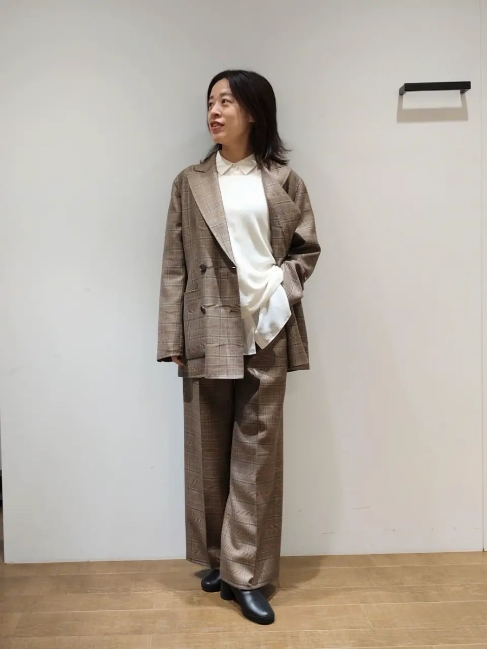 JOSEPH スタッフ コーディネート画像