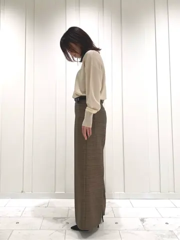 JOSEPH スタッフ コーディネート画像