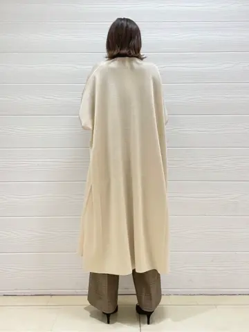 JOSEPH スタッフ コーディネート画像