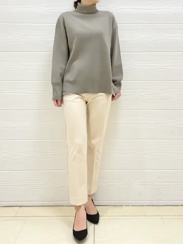 JOSEPH スタッフ コーディネート画像