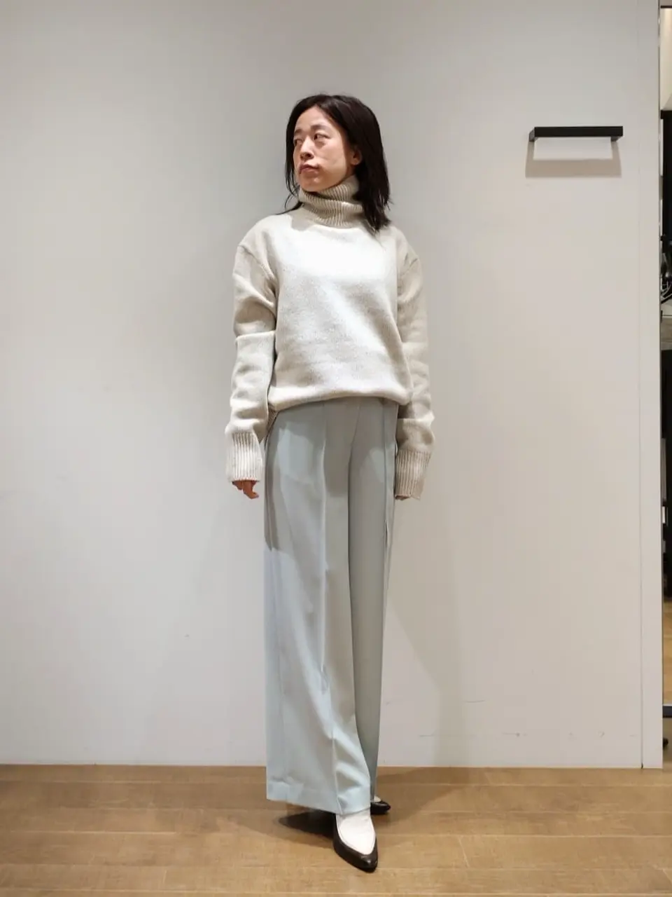 JOSEPH スタッフ コーディネート画像