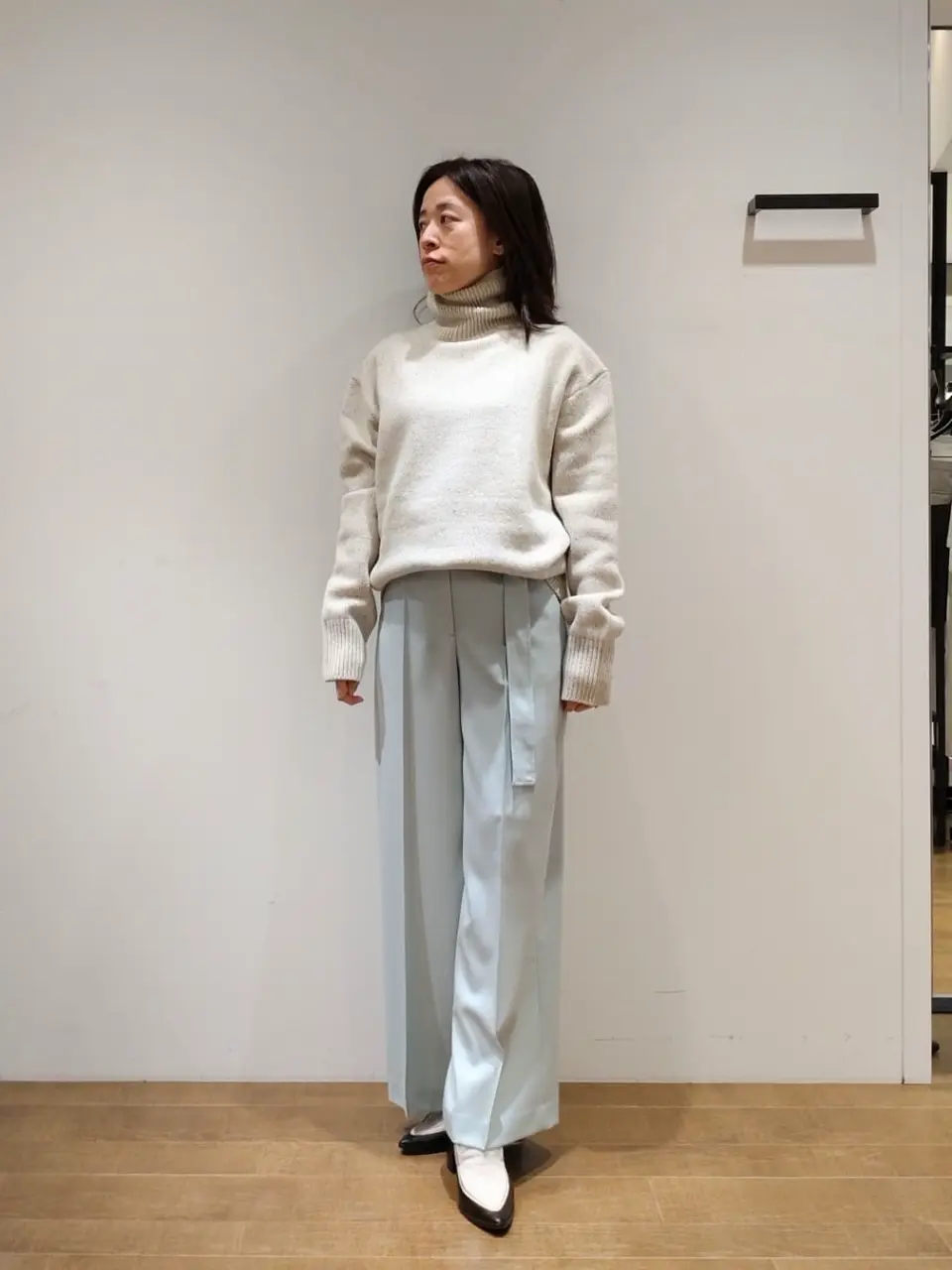 JOSEPH スタッフ コーディネート画像