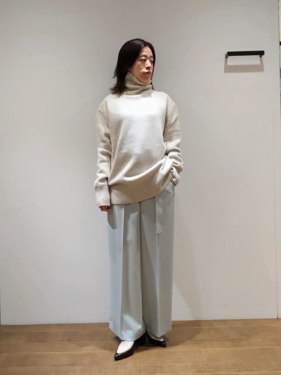 JOSEPH スタッフ コーディネート画像