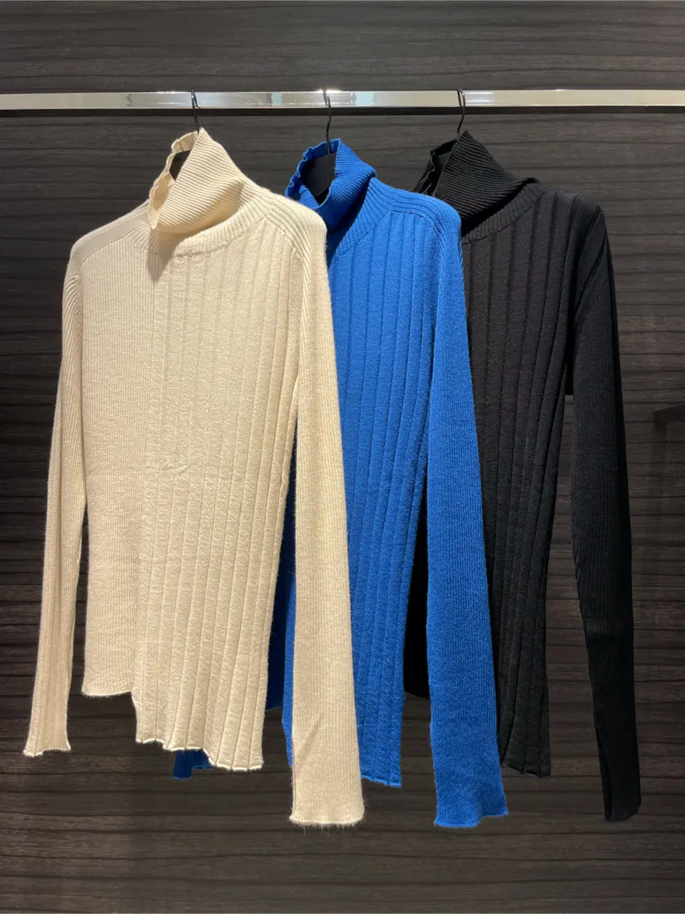 JOSEPH スタッフ コーディネート画像