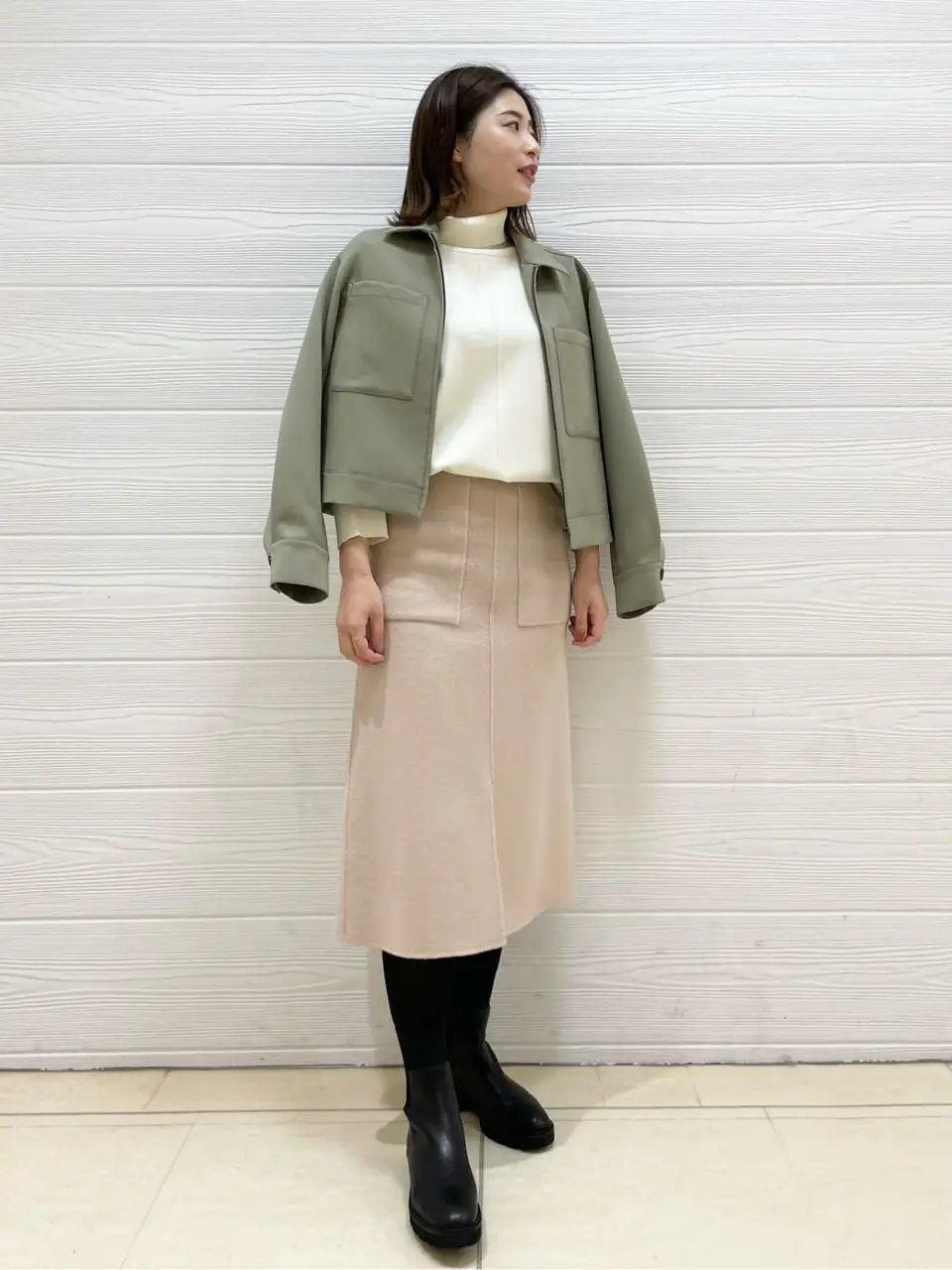 JOSEPH スタッフ コーディネート画像