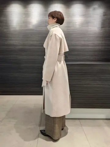 JOSEPH スタッフ コーディネート画像