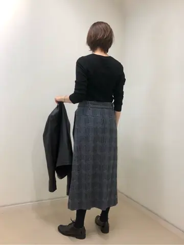 JOSEPH スタッフ コーディネート画像