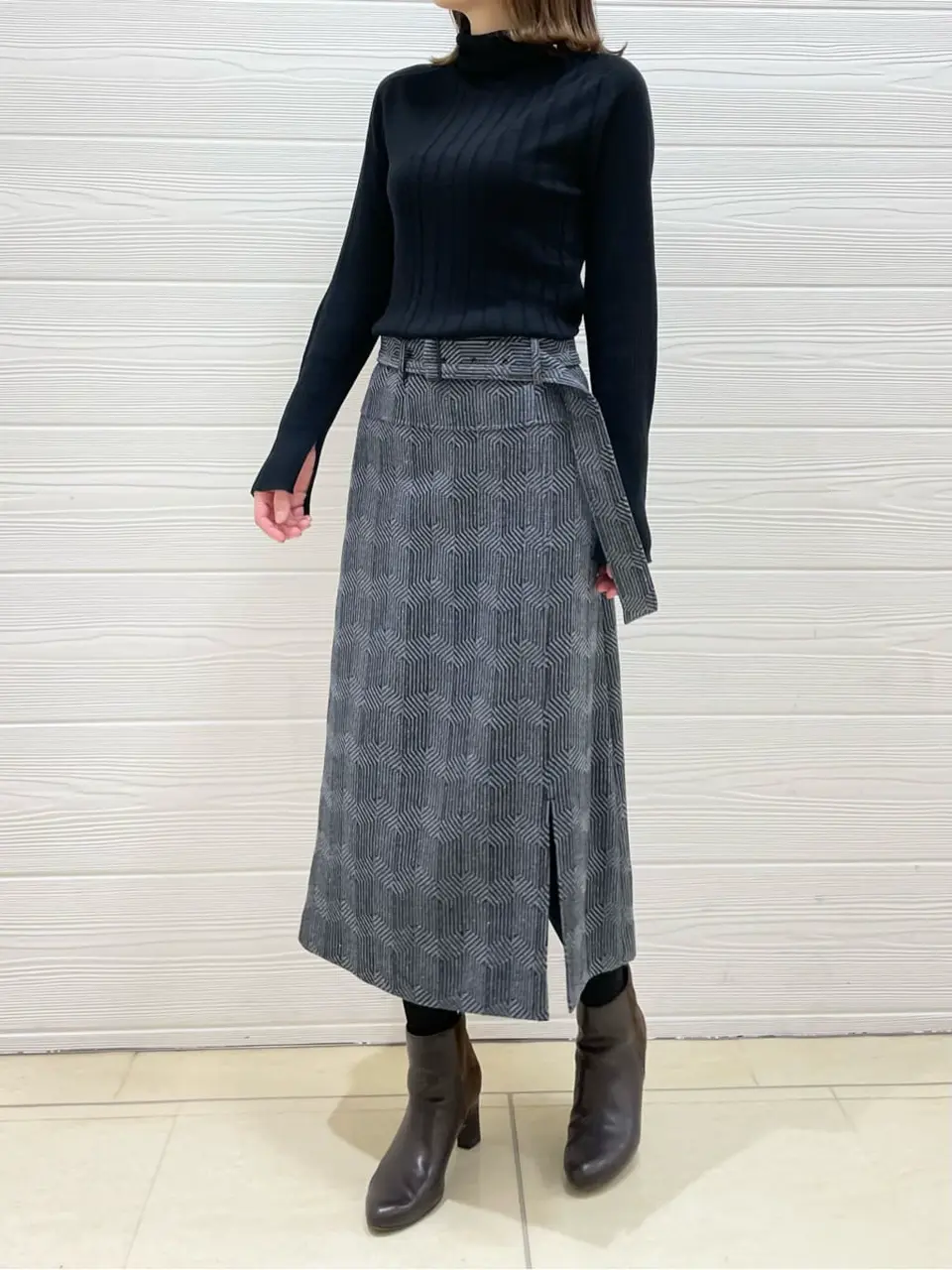 JOSEPH スタッフ コーディネート画像