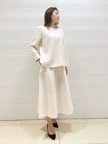 JOSEPH スタッフ コーディネート画像