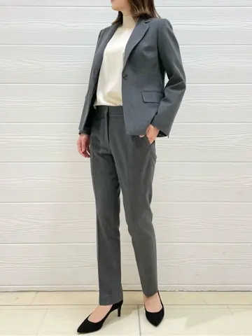 JOSEPH スタッフ コーディネート画像