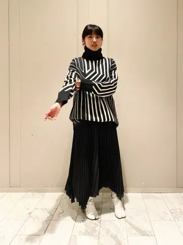 JOSEPH スタッフ コーディネート画像