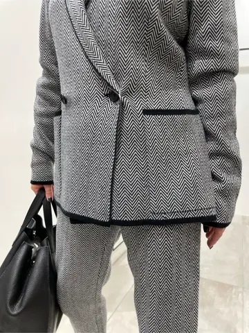 JOSEPH 米山美紀 コーディネート画像