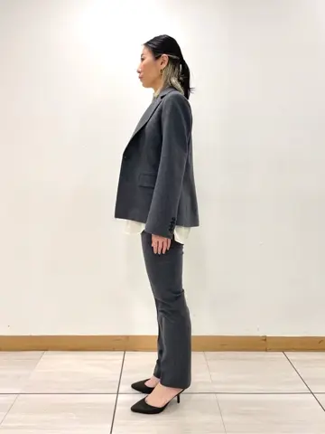 JOSEPH スタッフ コーディネート画像