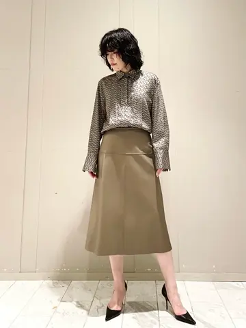 JOSEPH スタッフ コーディネート画像