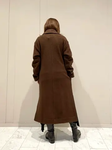 JOSEPH スタッフ コーディネート画像