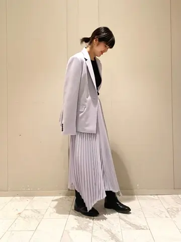 JOSEPH スタッフ コーディネート画像