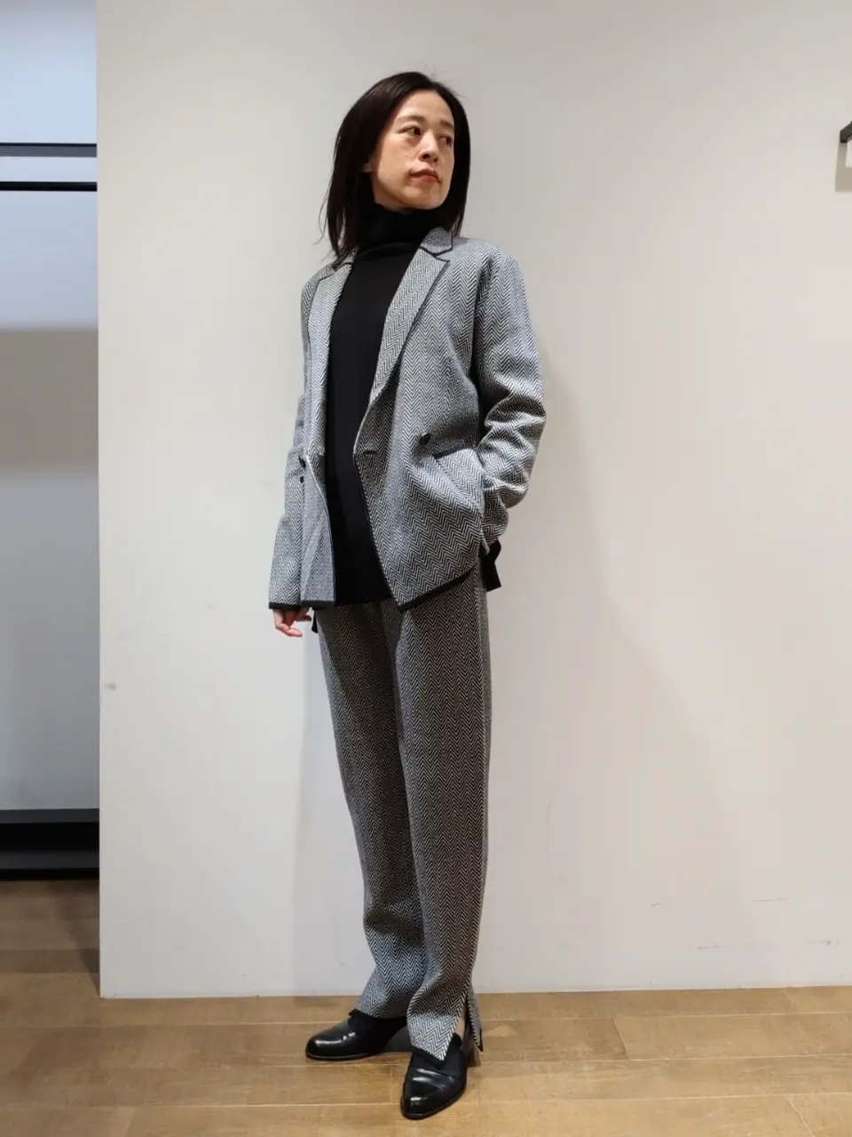 JOSEPH スタッフ コーディネート画像