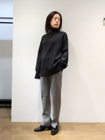 JOSEPH スタッフ コーディネート画像