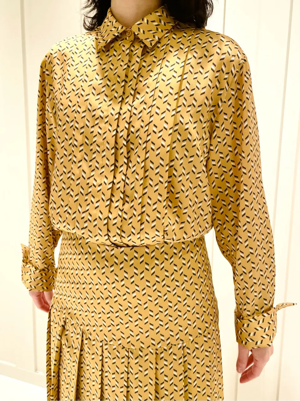 JOSEPH スタッフ コーディネート画像