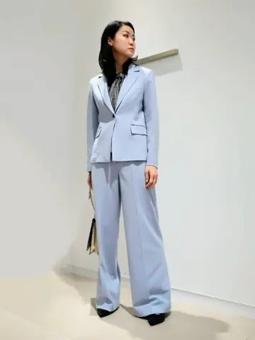 JOSEPH スタッフ コーディネート画像