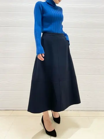 JOSEPH スタッフ コーディネート画像