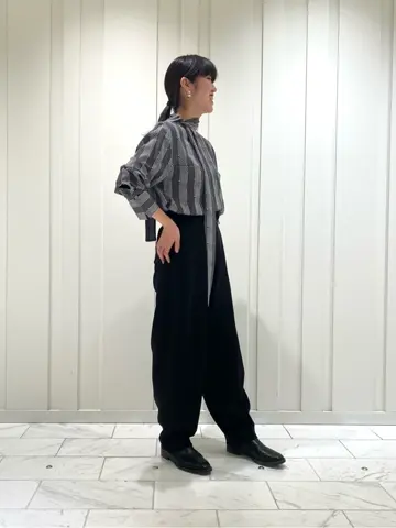 JOSEPH スタッフ コーディネート画像