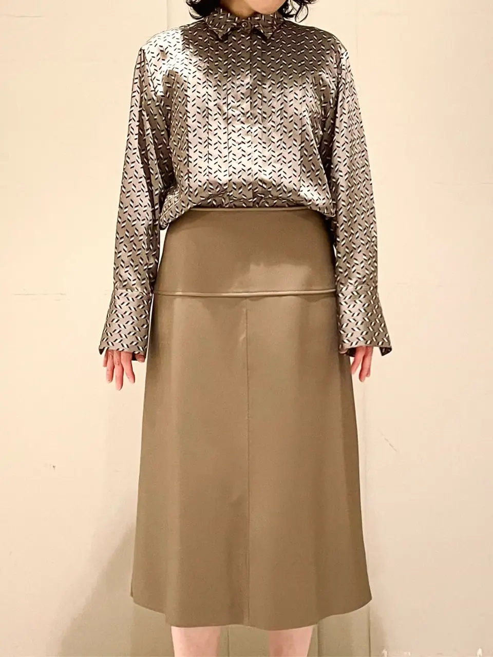 JOSEPH スタッフ コーディネート画像