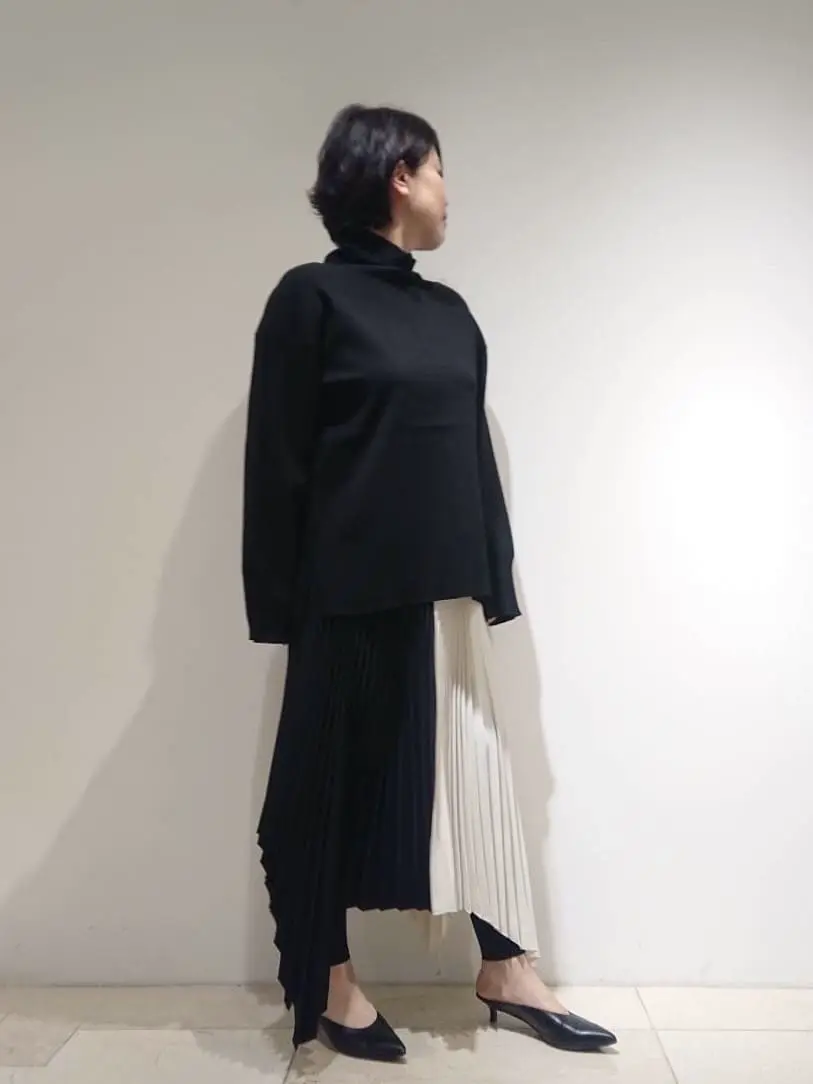 JOSEPH スタッフ コーディネート画像