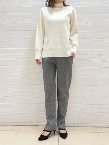 JOSEPH スタッフ コーディネート画像