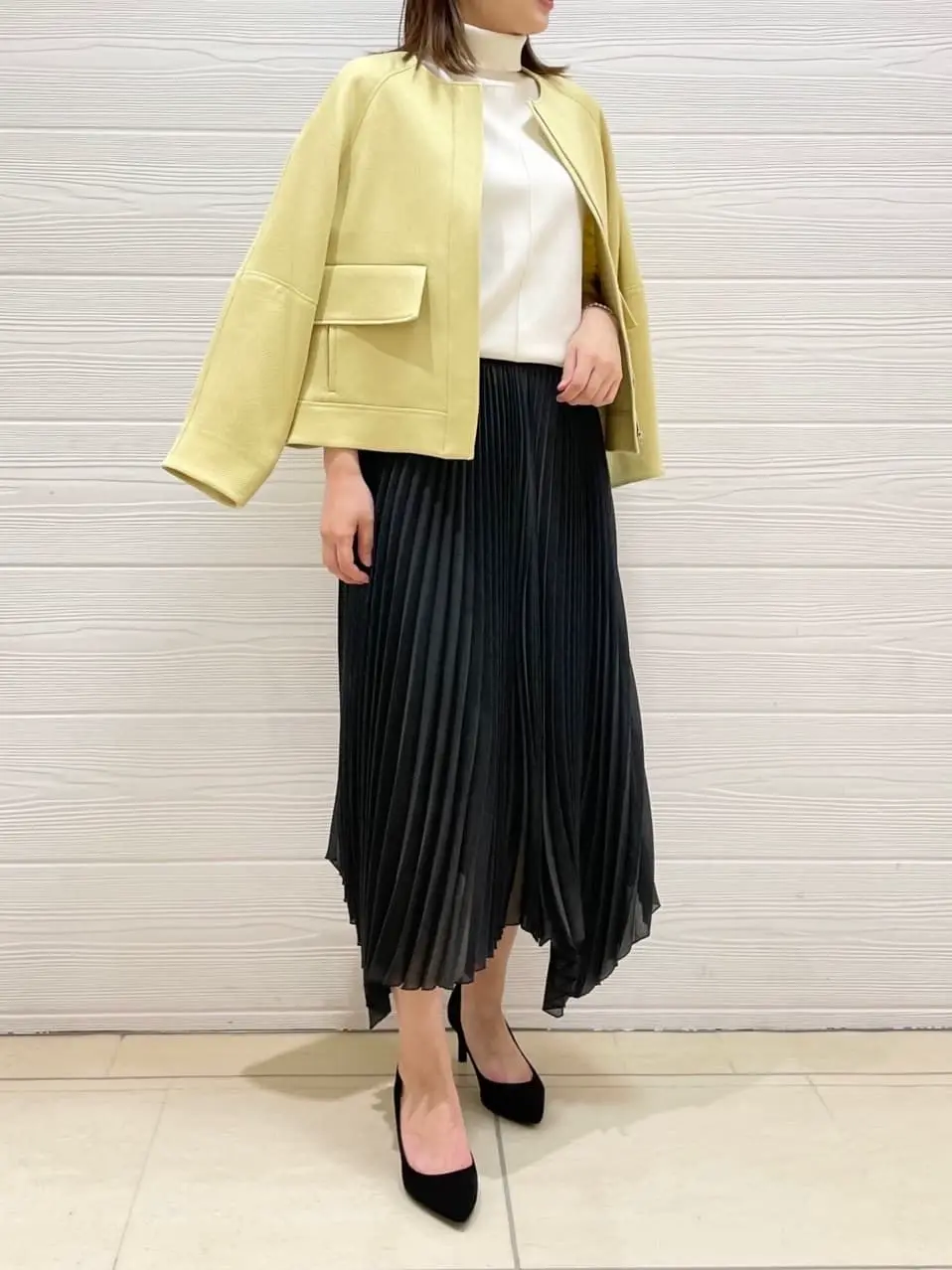 JOSEPH スタッフ コーディネート画像