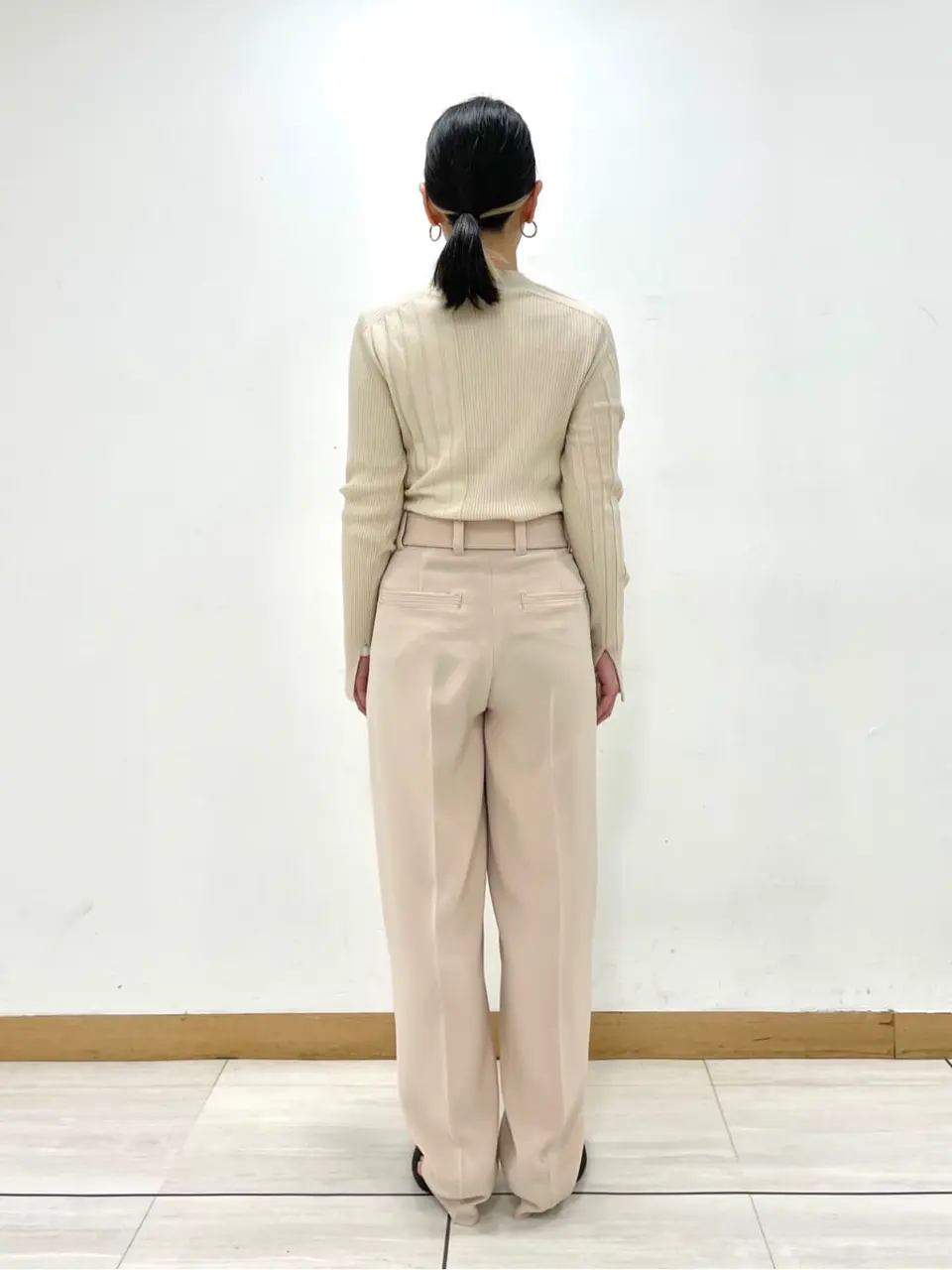 JOSEPH スタッフ コーディネート画像