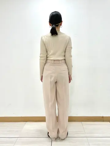 JOSEPH スタッフ コーディネート画像