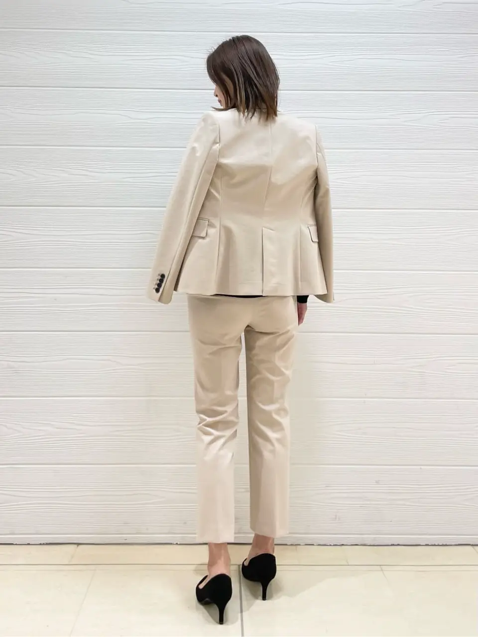 JOSEPH スタッフ コーディネート画像