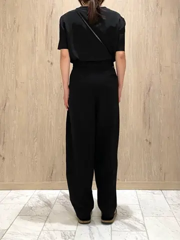 JOSEPH スタッフ コーディネート画像